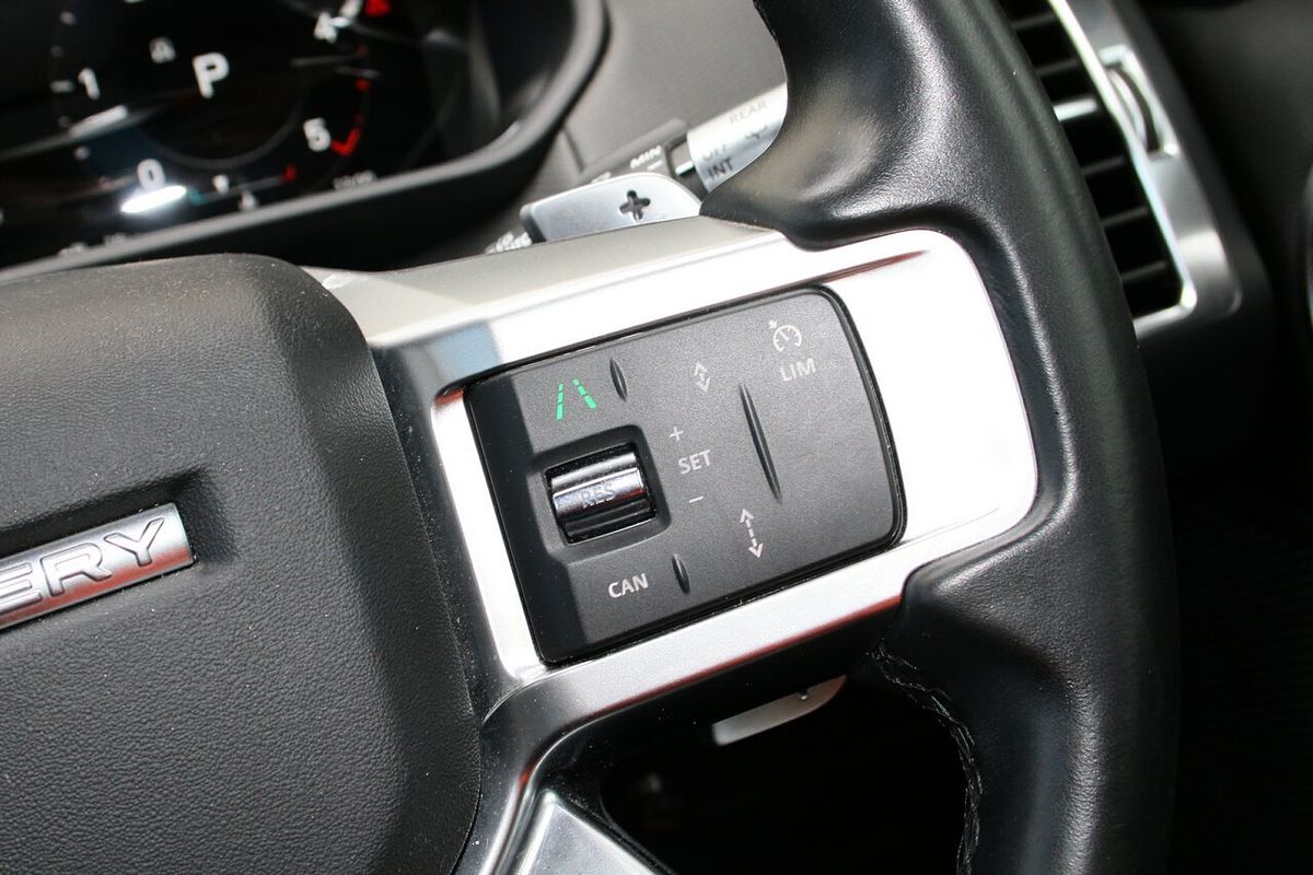2021 Land Rover Discovery D300 R-Dynamic SE Series 5