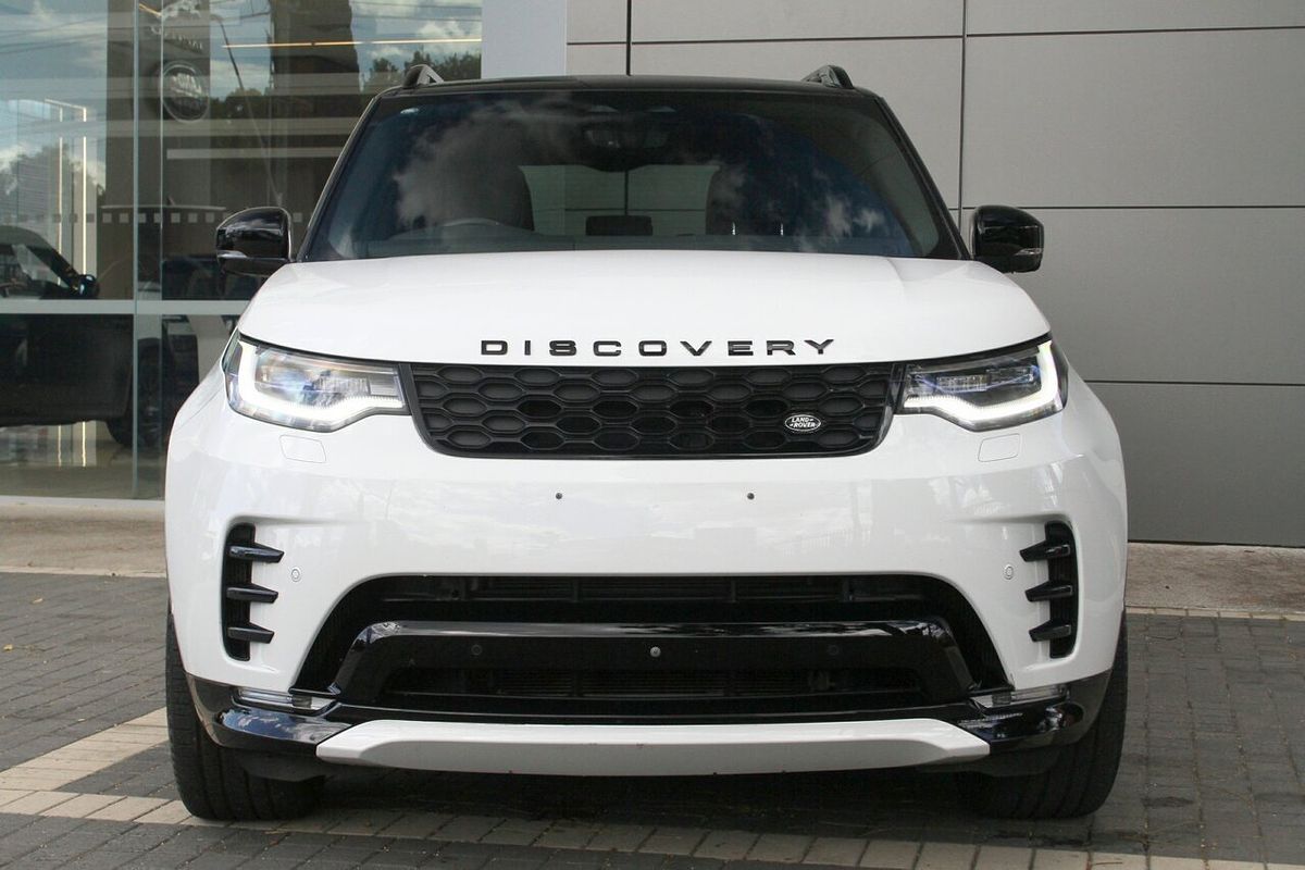 2021 Land Rover Discovery D300 R-Dynamic SE Series 5