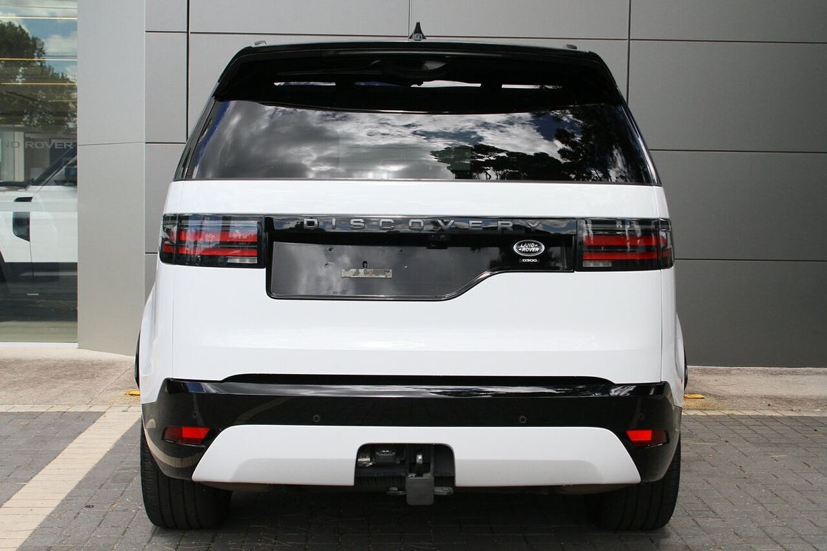 2021 Land Rover Discovery D300 R-Dynamic SE Series 5