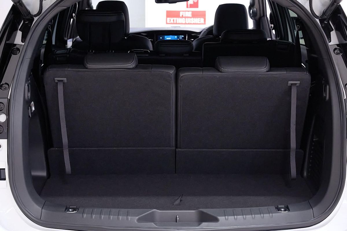 2025 Isuzu MU-X LS-T