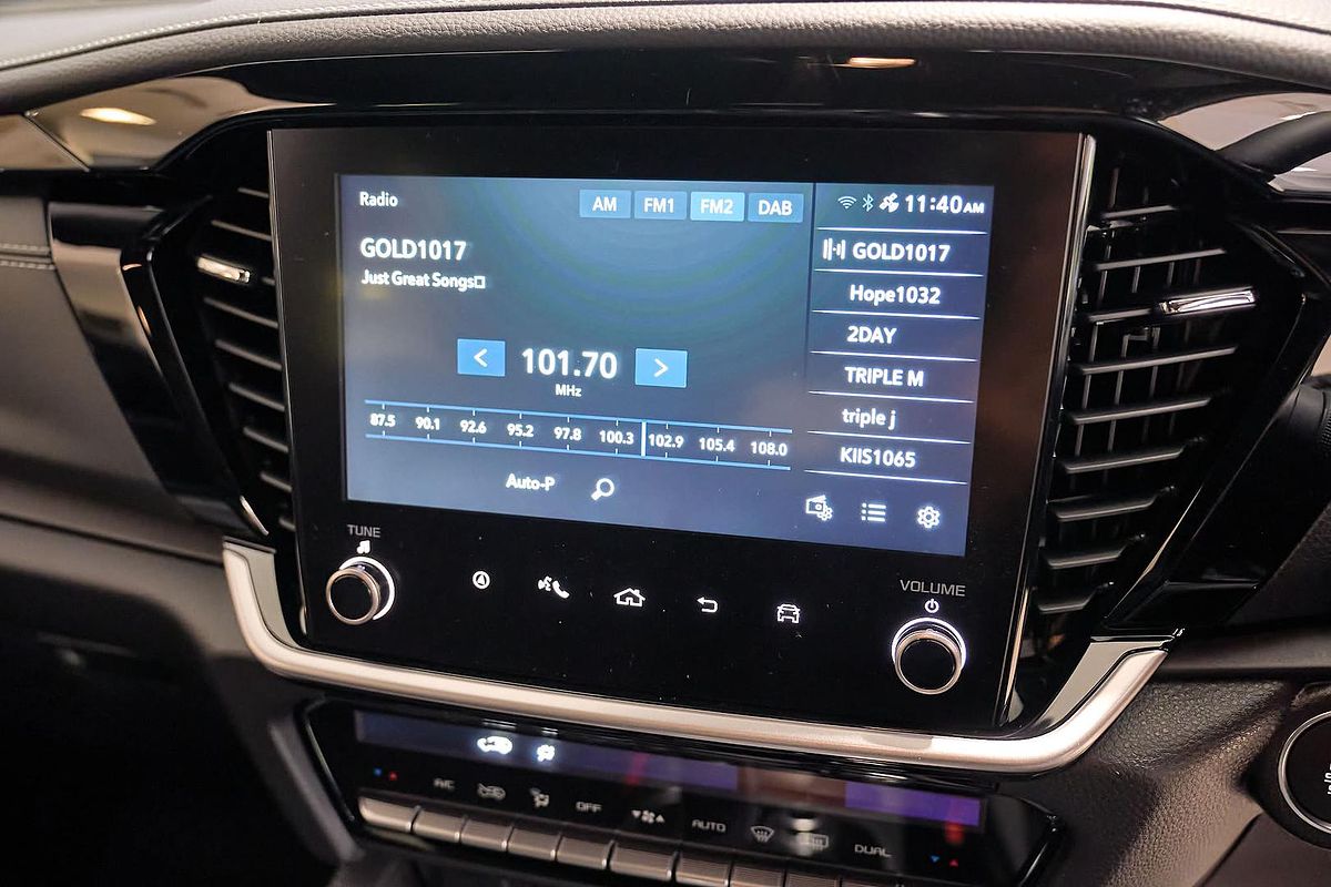2025 Isuzu MU-X LS-T