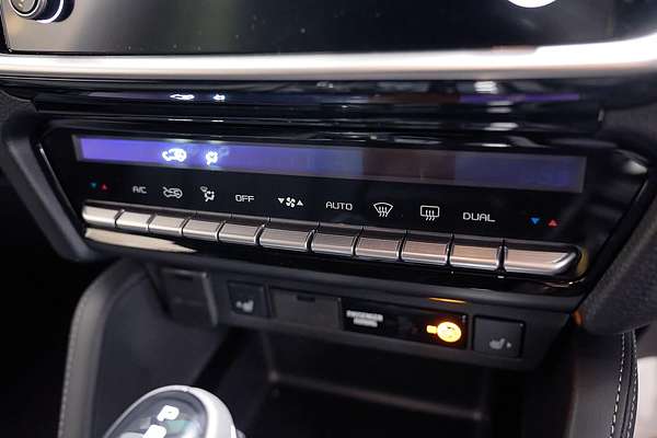 2025 Isuzu MU-X LS-T