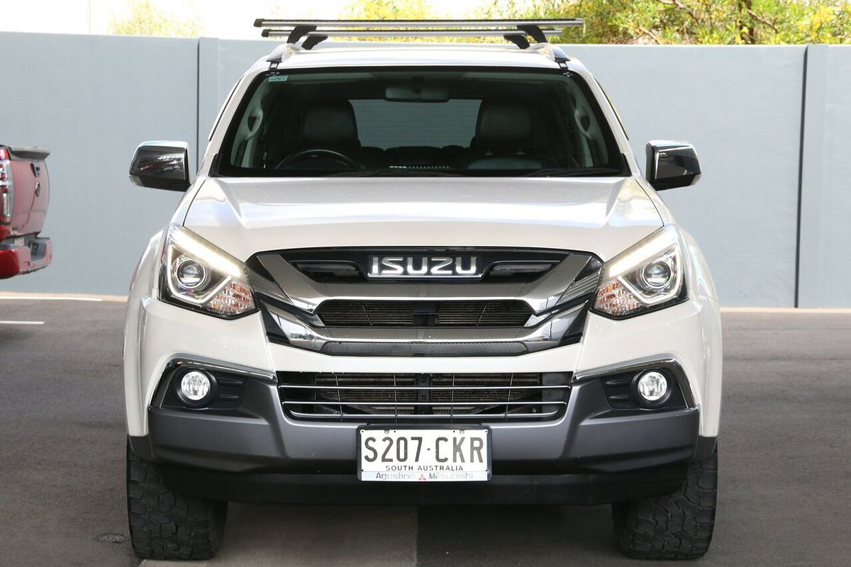 2021 Isuzu MU-X LS-T