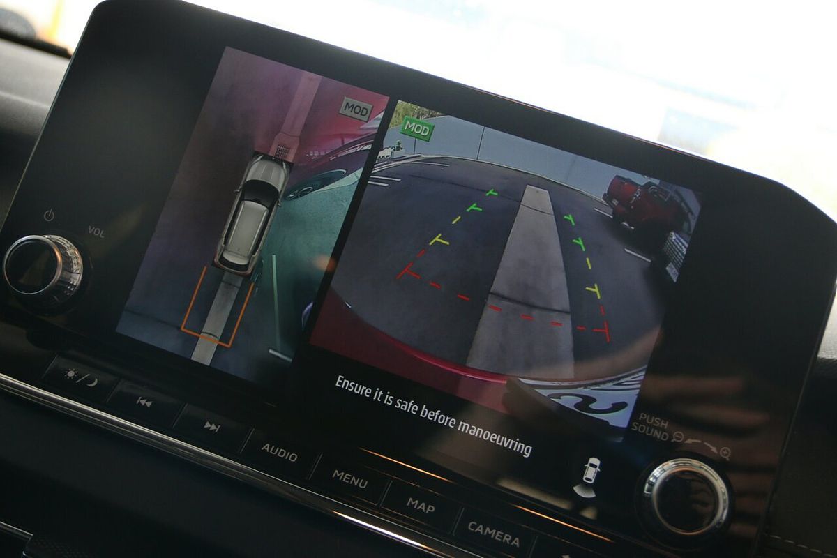 2024 Mitsubishi Outlander Exceed ZM