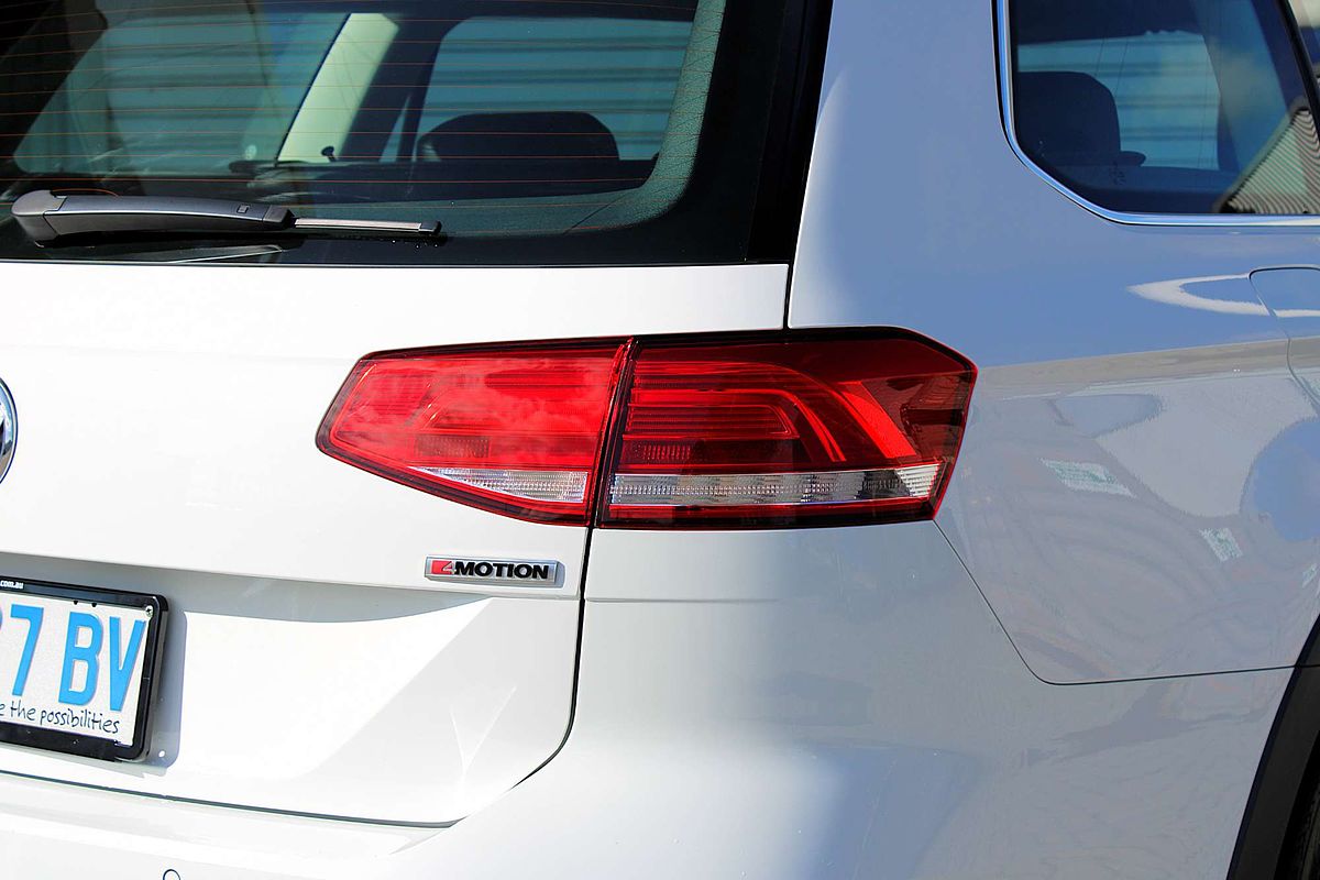 2018 Volkswagen Passat 140TDI Highline B8