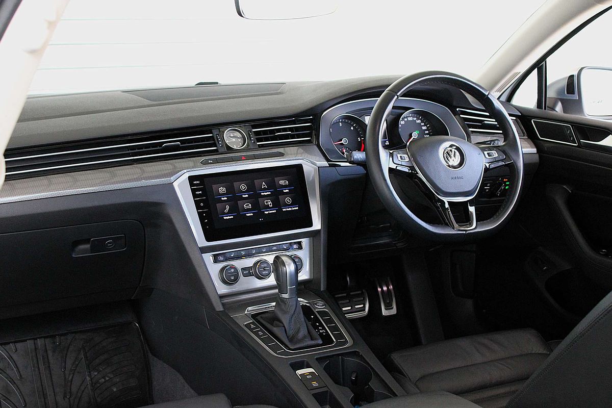 2018 Volkswagen Passat 140TDI Highline B8