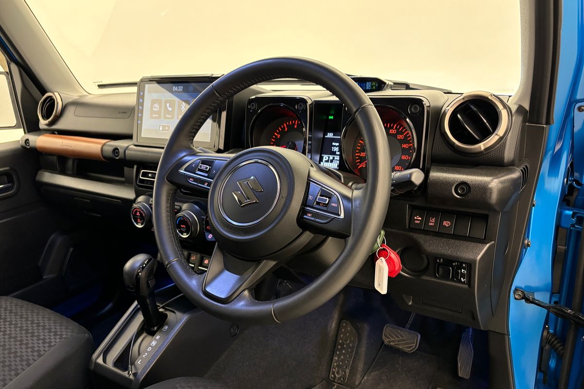 2022 Suzuki Jimny GJ