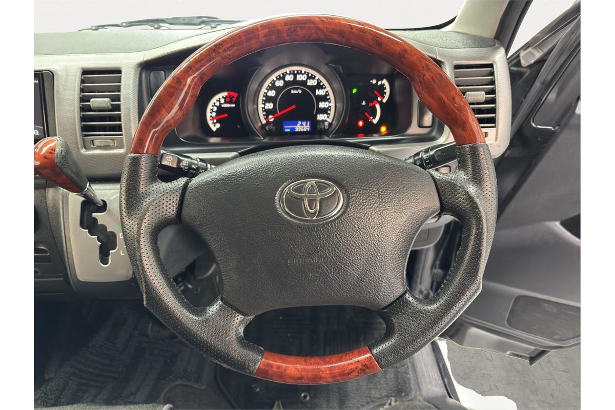 2010 Toyota Hiace Long Super GL