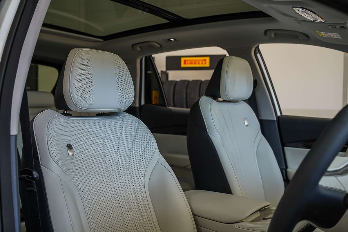 2025 Geely EX5 Inspire E245