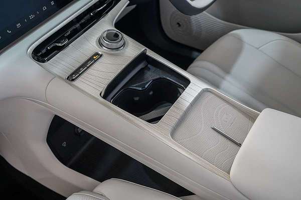 2025 Geely EX5 Inspire E245