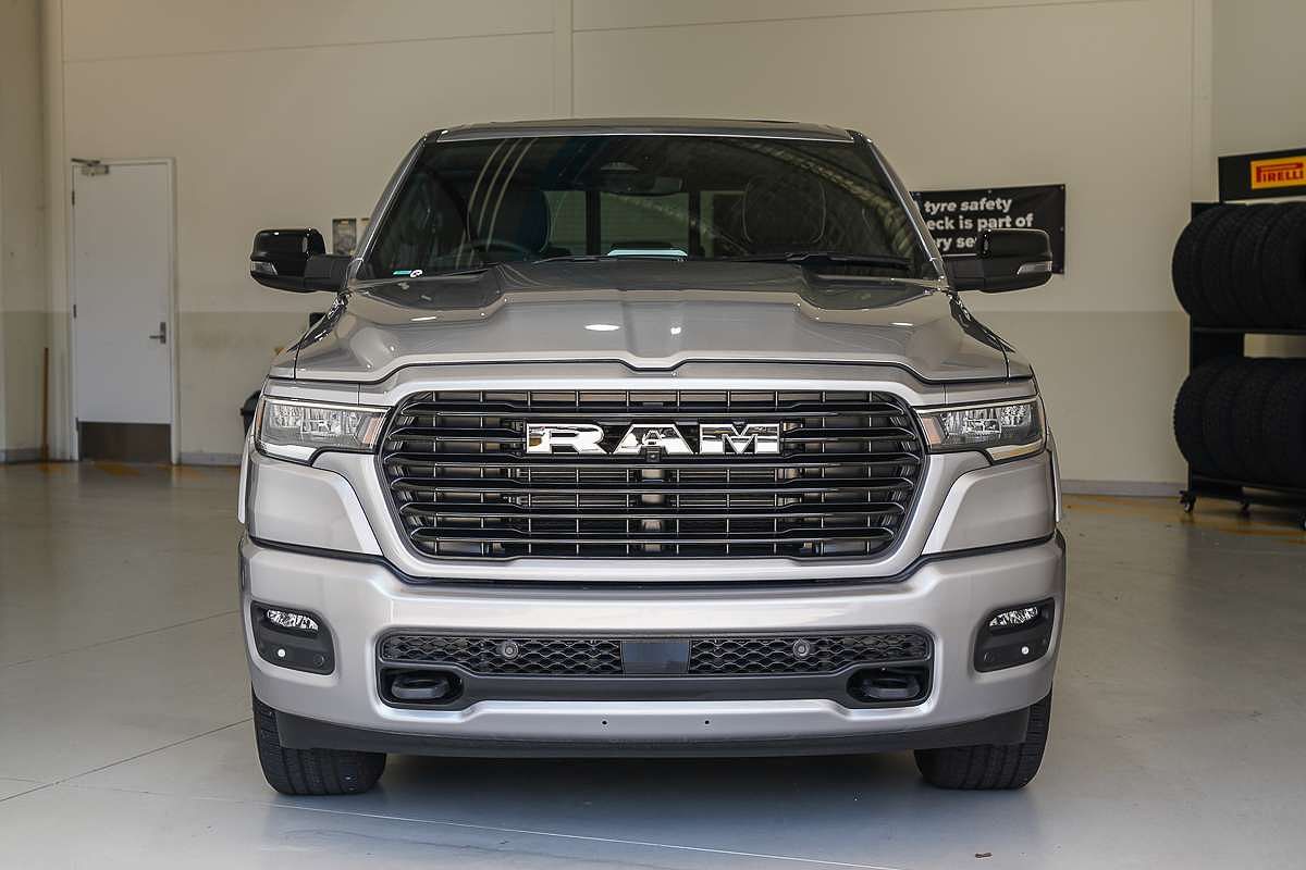 2025 RAM 1500 Laramie Sport Hurricane SO RamBox DT 4X4 SWB