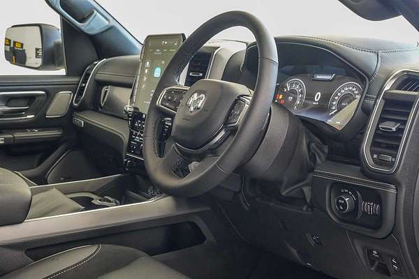 2025 RAM 1500 Laramie Sport Hurricane SO RamBox DT 4X4 SWB