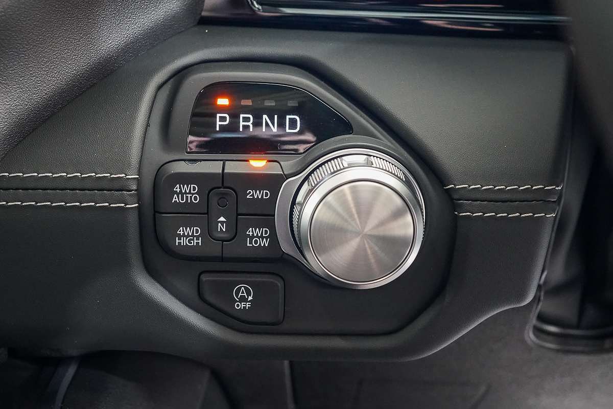 2025 RAM 1500 Laramie Sport Hurricane SO RamBox DT 4X4 SWB