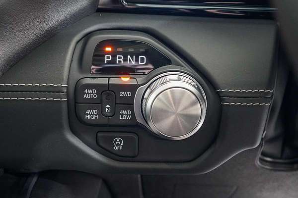 2025 RAM 1500 Laramie Sport Hurricane SO RamBox DT 4X4 SWB