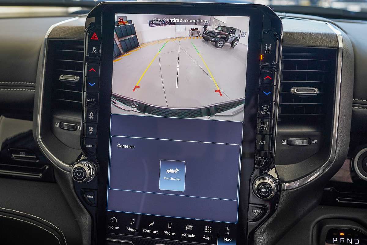 2025 RAM 1500 Laramie Sport Hurricane SO RamBox DT 4X4 SWB