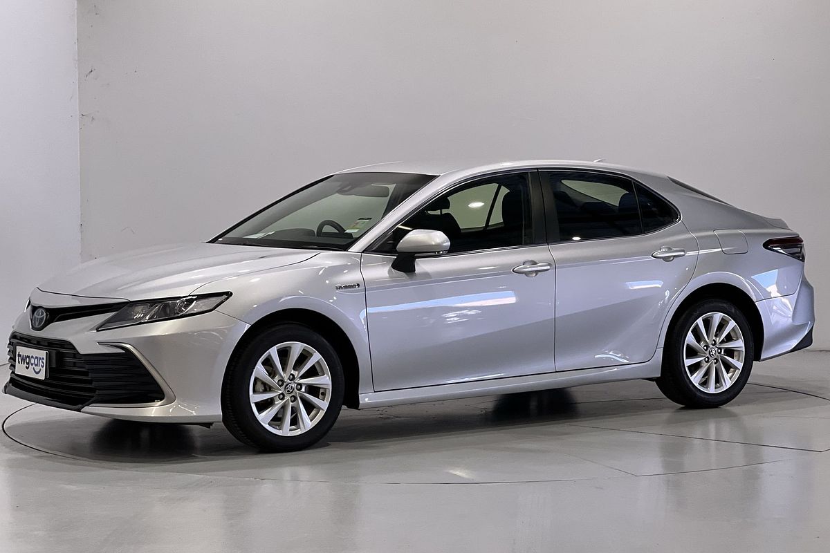 2024 Toyota Camry Ascent AXVH70R