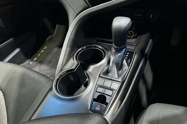 2024 Toyota Camry Ascent AXVH70R