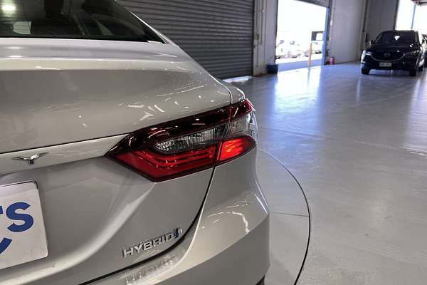 2024 Toyota Camry Ascent AXVH70R