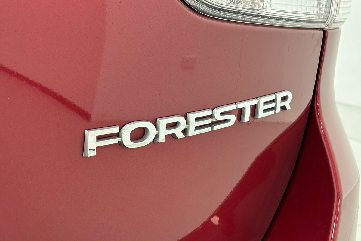2022 Subaru Forester 2.5i-L S5