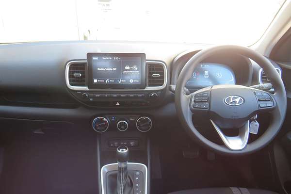 2025 Hyundai Venue  QX.V5