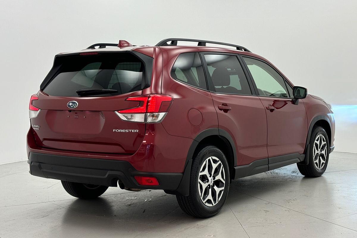 2022 Subaru Forester 2.5i-L S5