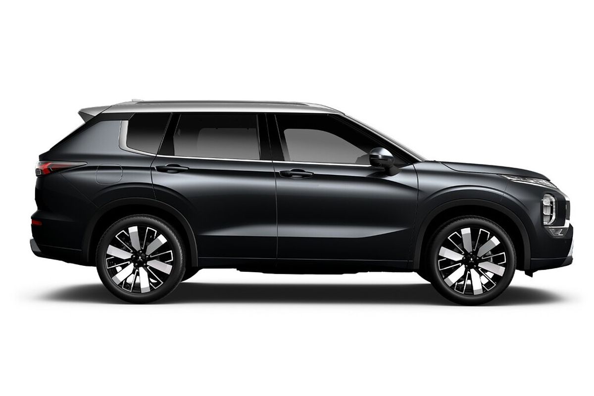2025 Mitsubishi Outlander Exceed Tourer ZM
