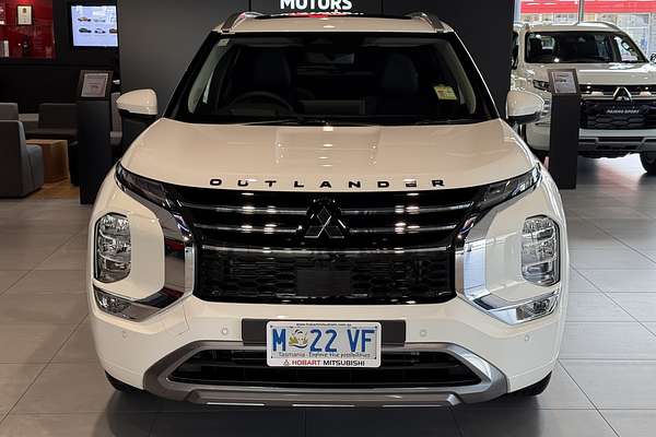 2025 Mitsubishi Outlander Exceed ZM