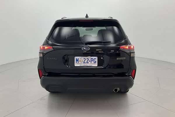 2025 Subaru Forester Hybrid Touring S6