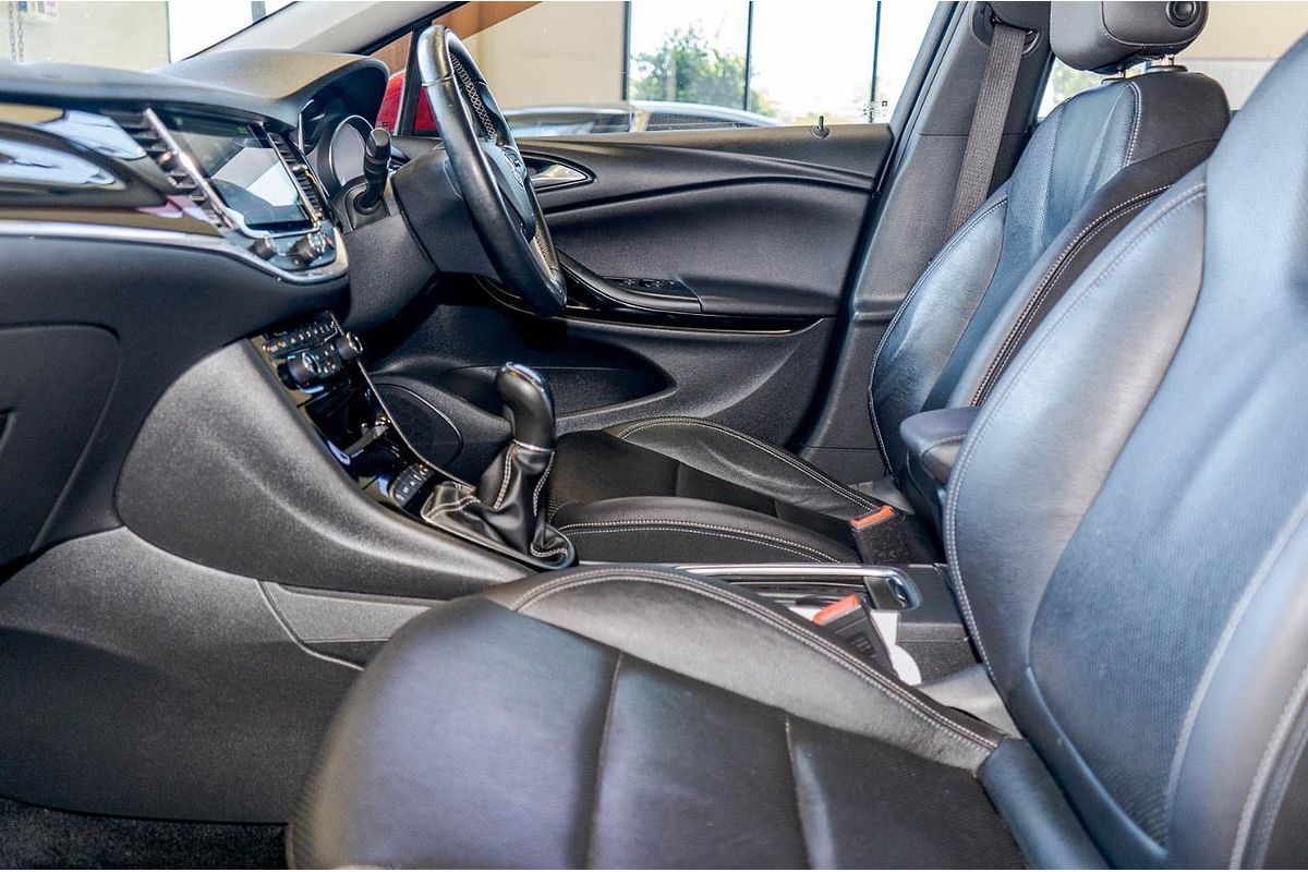 2017 Holden Astra RS-V BK