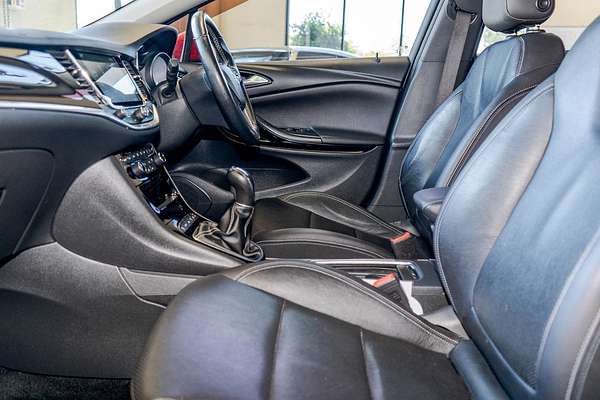 2017 Holden Astra RS-V BK