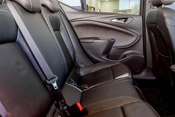 2017 Holden Astra RS-V BK