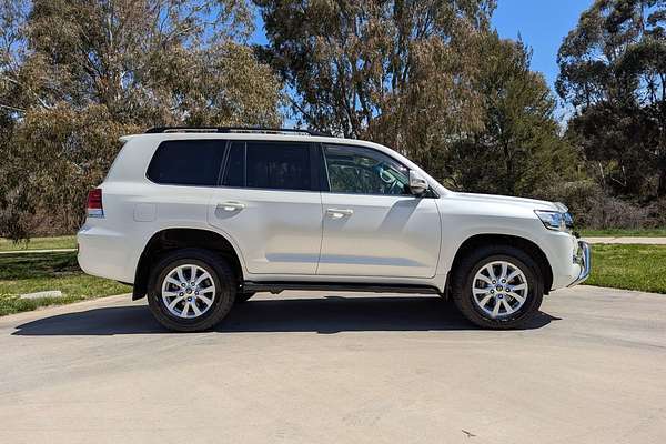 2017 Toyota Landcruiser VX VDJ200R
