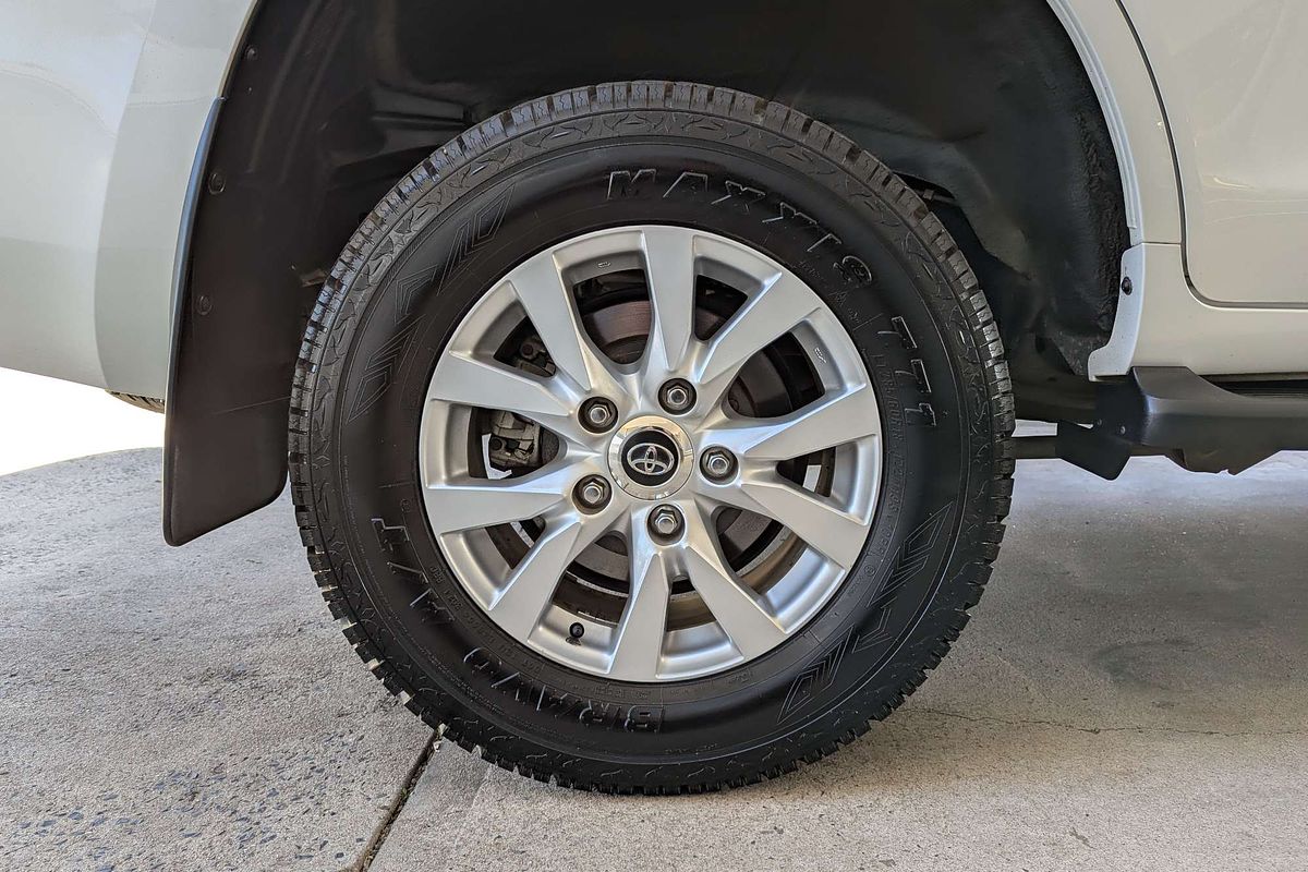 2017 Toyota Landcruiser VX VDJ200R