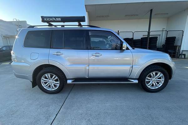 2016 Mitsubishi Pajero GLX NX