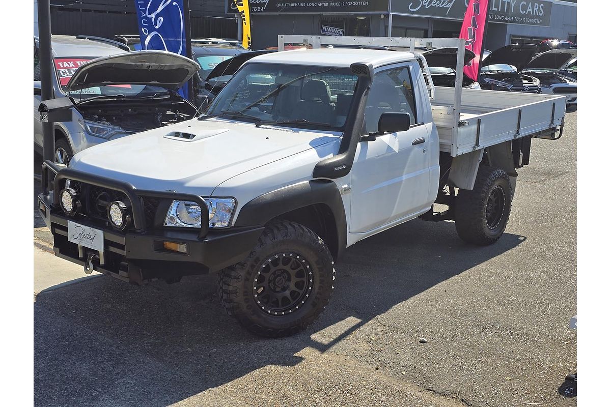 2015 Nissan Patrol DX Series 5 4X4