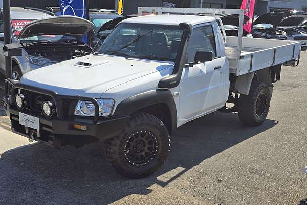 2015 Nissan Patrol DX Series 5 4X4