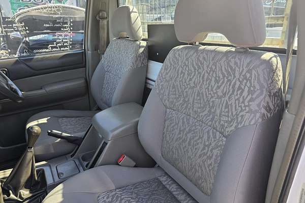 2015 Nissan Patrol DX Series 5 4X4