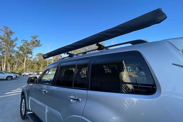 2016 Mitsubishi Pajero GLX NX