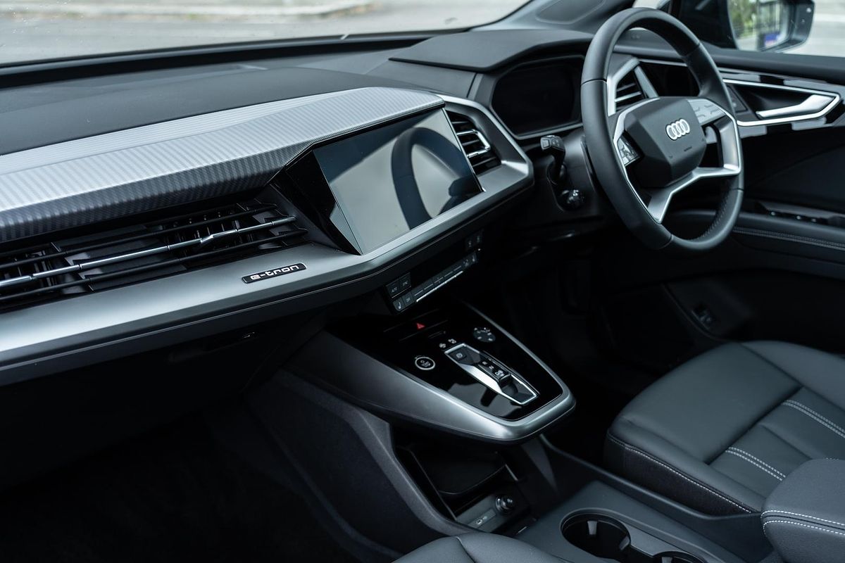 2024 Audi Q4 e-tron 45 F4