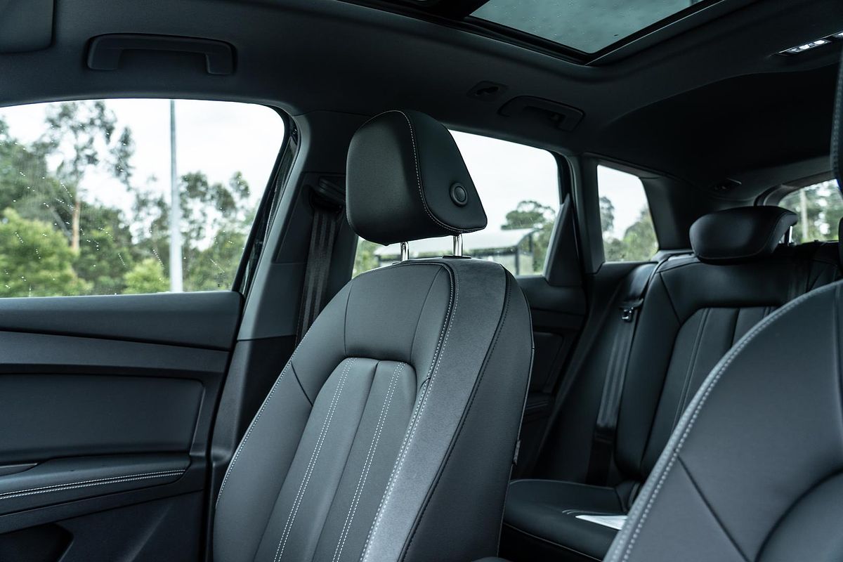 2024 Audi Q4 e-tron 45 F4