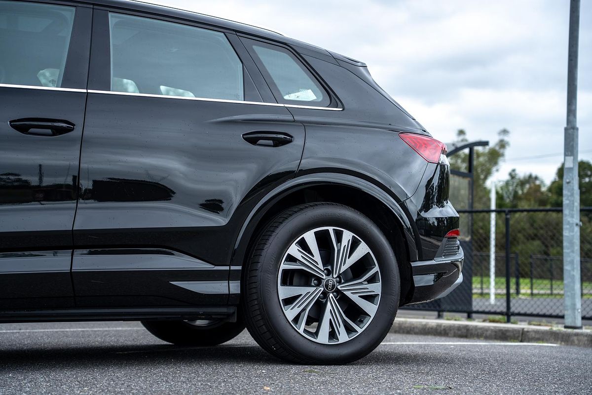 2024 Audi Q4 e-tron 45 F4