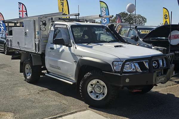 2015 Nissan Patrol DX Series 5 4X4