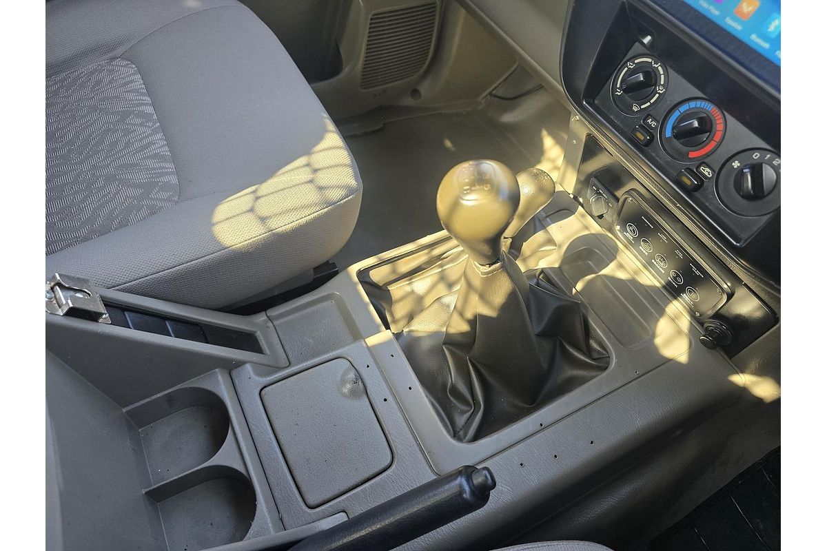 2015 Nissan Patrol DX Series 5 4X4