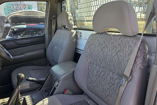 2015 Nissan Patrol DX Series 5 4X4
