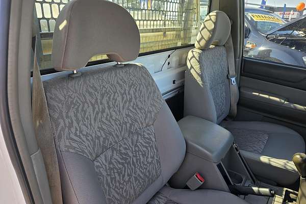 2015 Nissan Patrol DX Series 5 4X4