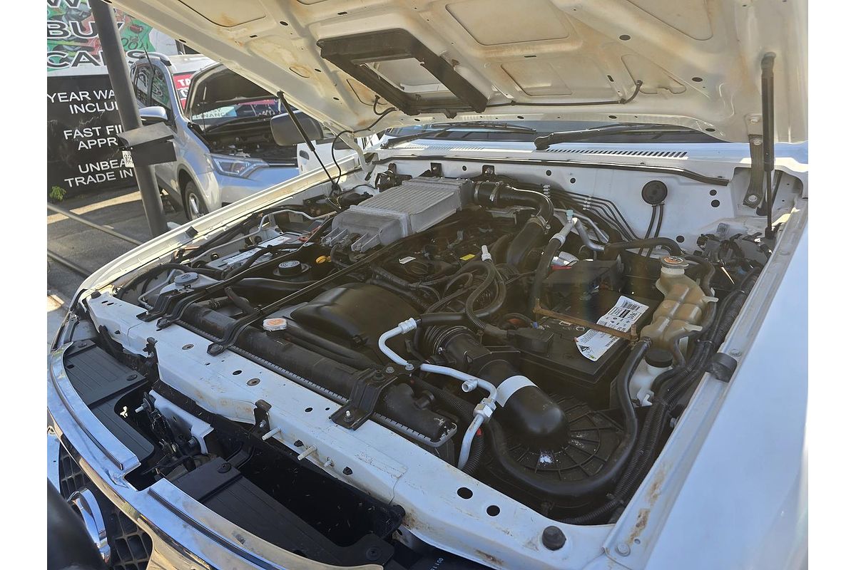 2015 Nissan Patrol DX Series 5 4X4