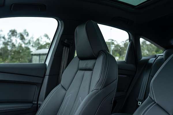 2025 Audi Q4 e-tron 55 F4