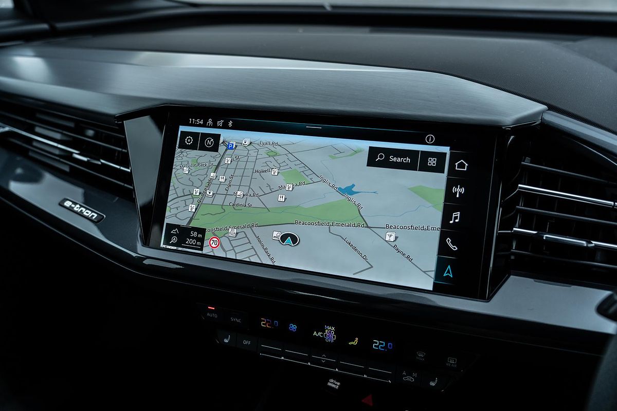 2025 Audi Q4 e-tron 55 F4