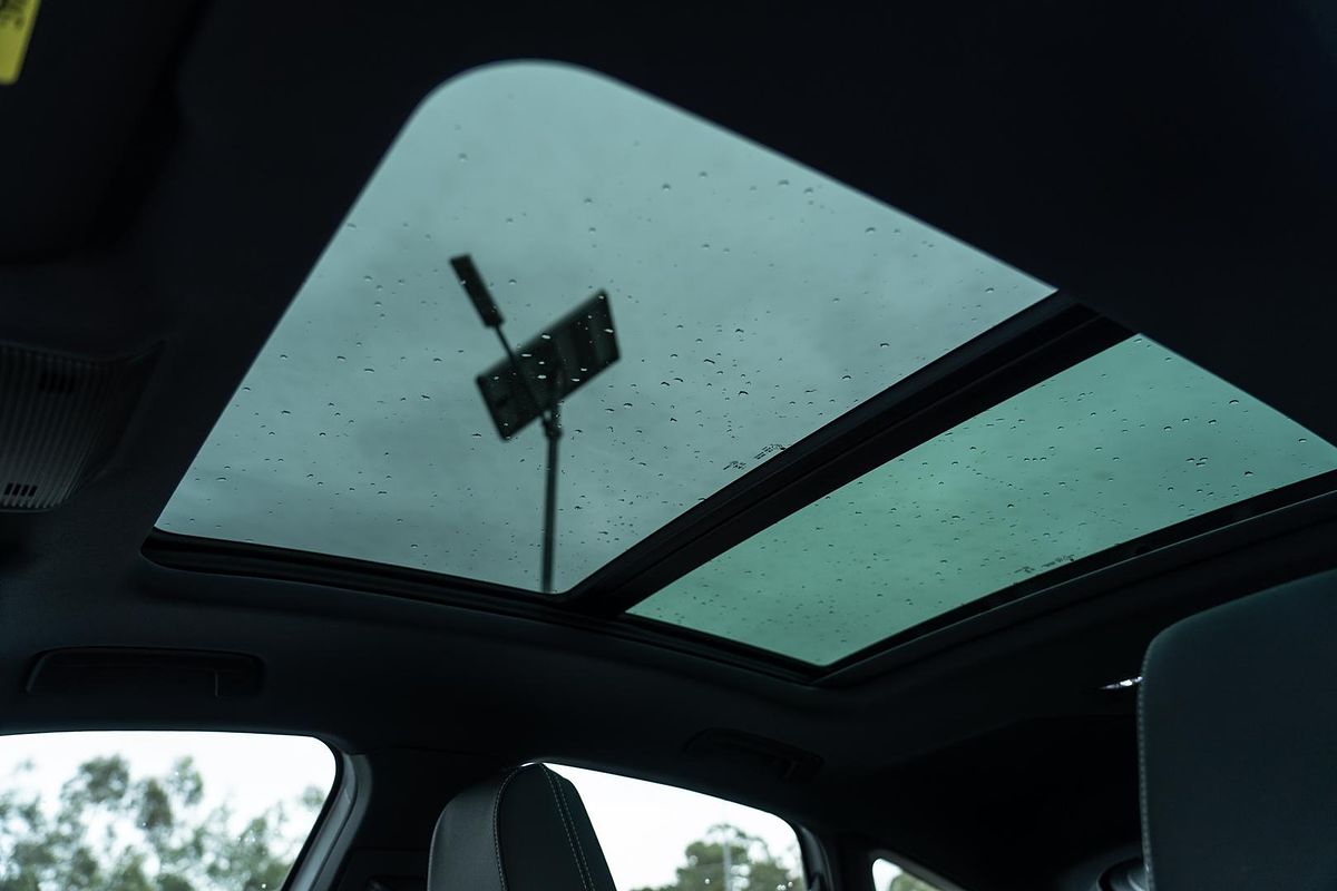 2025 Audi Q4 e-tron 55 F4