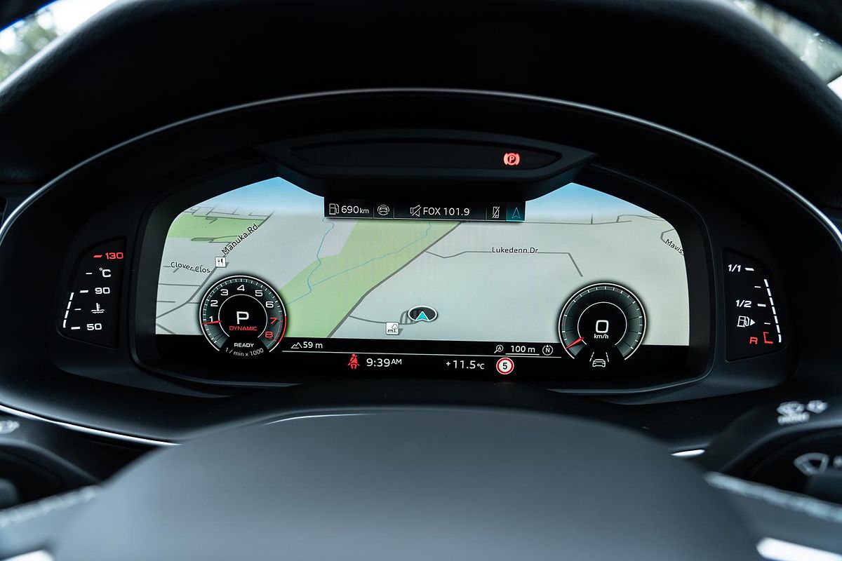 2025 Audi Q7 45 TFSI 4M